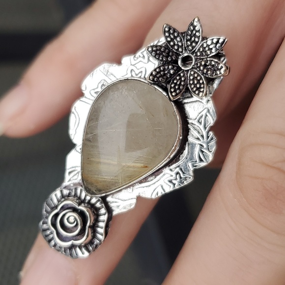 New Golden Rutile Carved 925 Silver Ring. - Picture 13 of 16